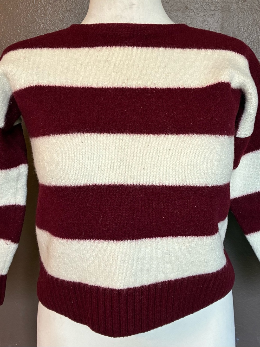 VTG Gucci Women Cropped Wool Sweater Burgundy Cream Stripe Size XL Made in Italy